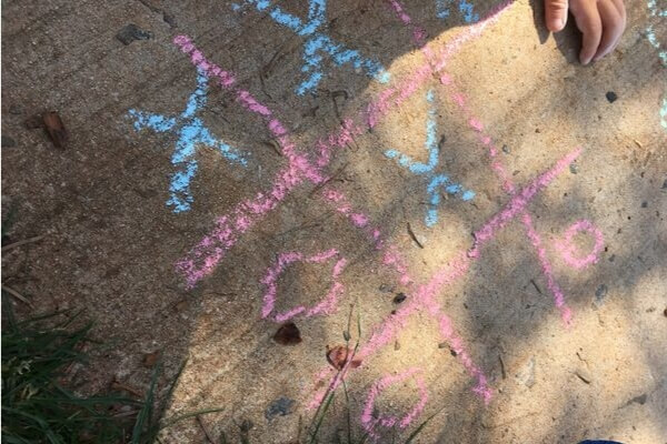 chalk tic tac toe